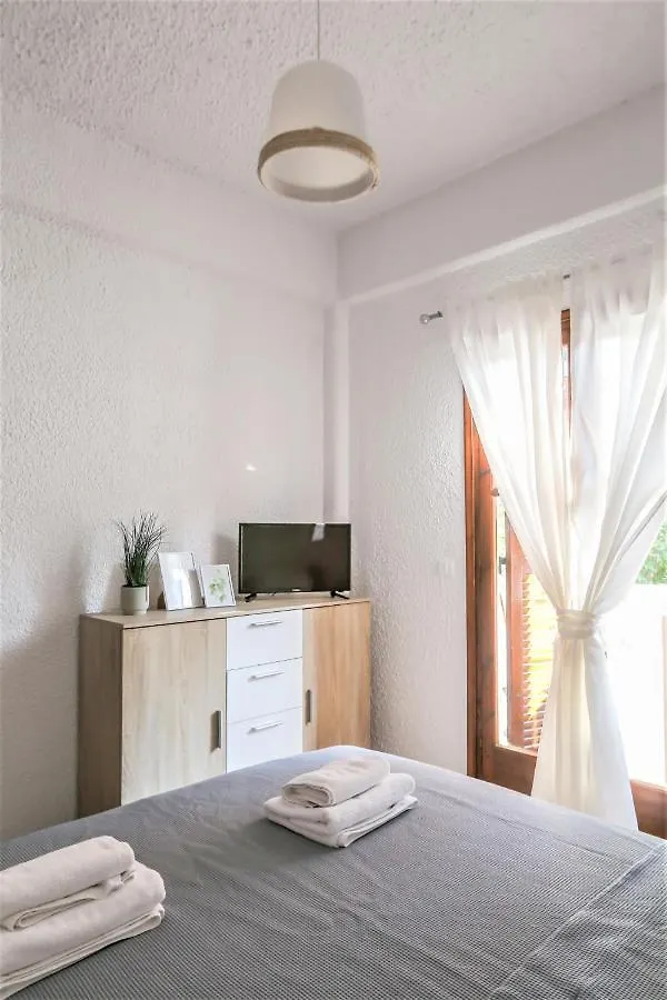 Beachfront Deluxe Apt. Pefkochori Apartment